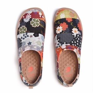 UIN Toledo Hana Canvas Slip-on Walking Shoes | Women’s Size 9 / EU 40.5